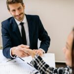 Zakenpartners overleg